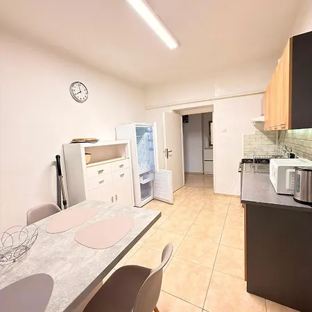 Casa de Férias Dovolenkovy Dom V Centre Piestan